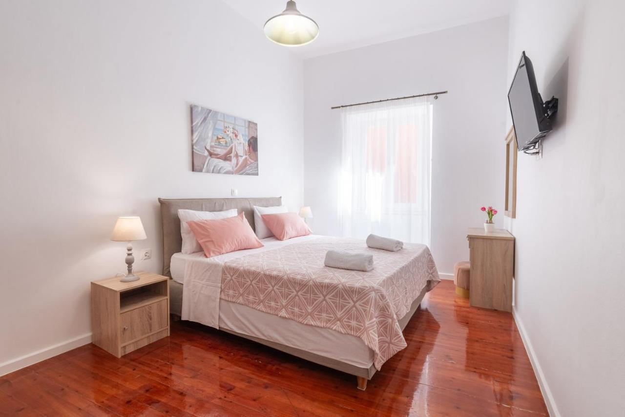 Filarmonikis Deluxe Apartment Corfu (city)