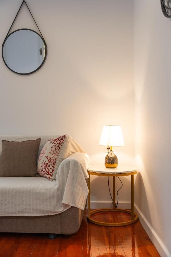 Apartment Filarmonikis Deluxe
